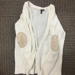 White Sweater with Shoulder Padd